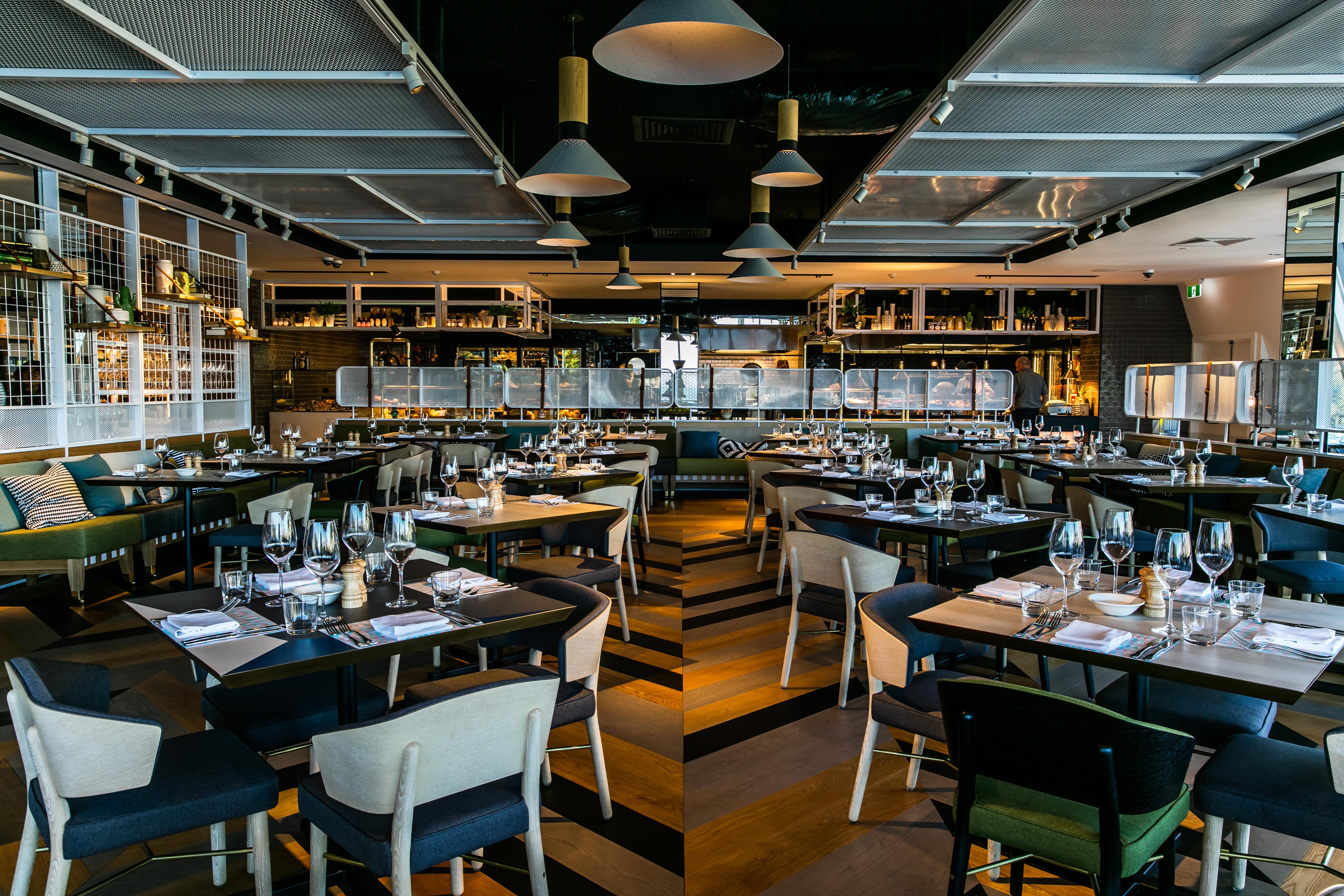Qt קווינסטאון מראה חיצוני תמונה Interior of the restaurant